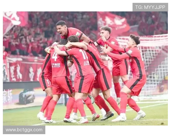 亚冠激战落幕 中超球队表现亮眼 争夺小组出线形势愈加紧张